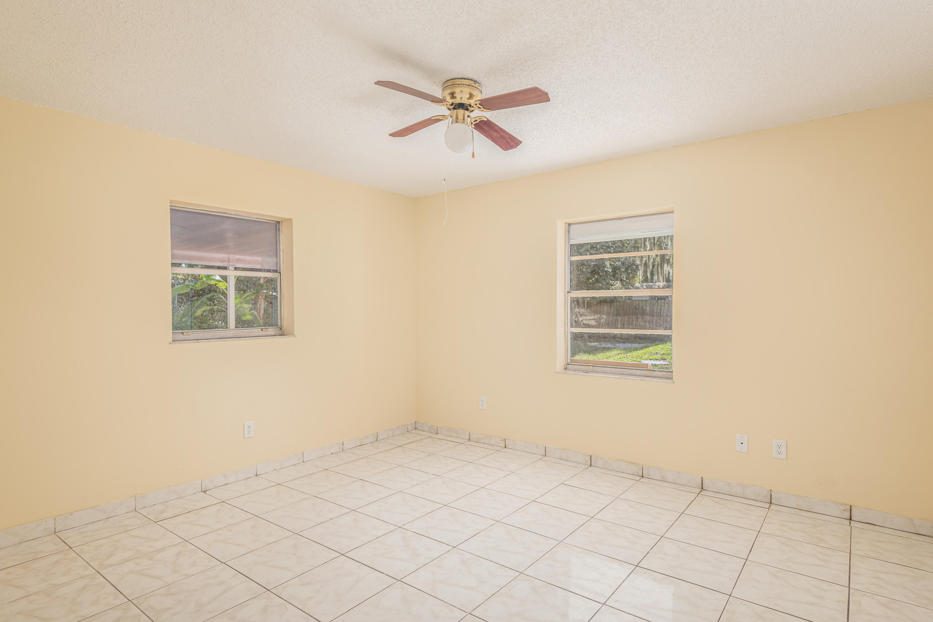 3803 Arnold Road Fort Pierce, FL 34981 - Photo 13 of 21 3803 Arnold Rd-FULL-15