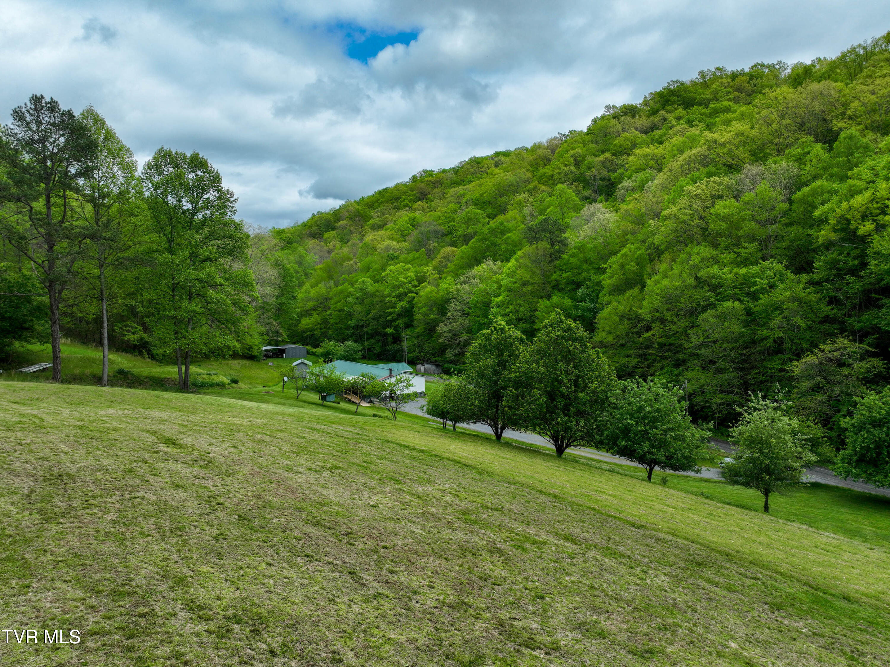903 Flatwoods Road Coeburn, VA 24230 - Photo 51 of 74 903 Flatwoods Dr Drone JOANA-8