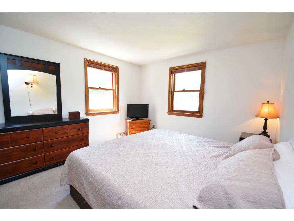 5 Sagamore Road Derry, NH 03038 - Photo 14 of 31