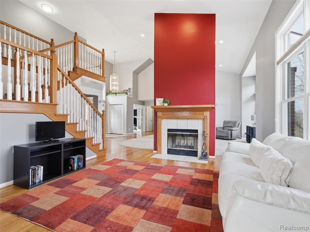 1160 Indianpipe Road Lake Orion, MI 48360 - Photo 12 of 55 Gallery Image 12