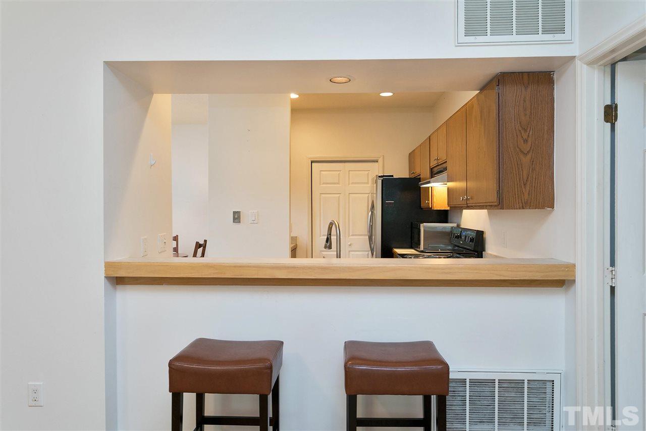 6020 Winterpointe Lane, Unit 101 Raleigh, NC 27606 - Photo 13 of 23