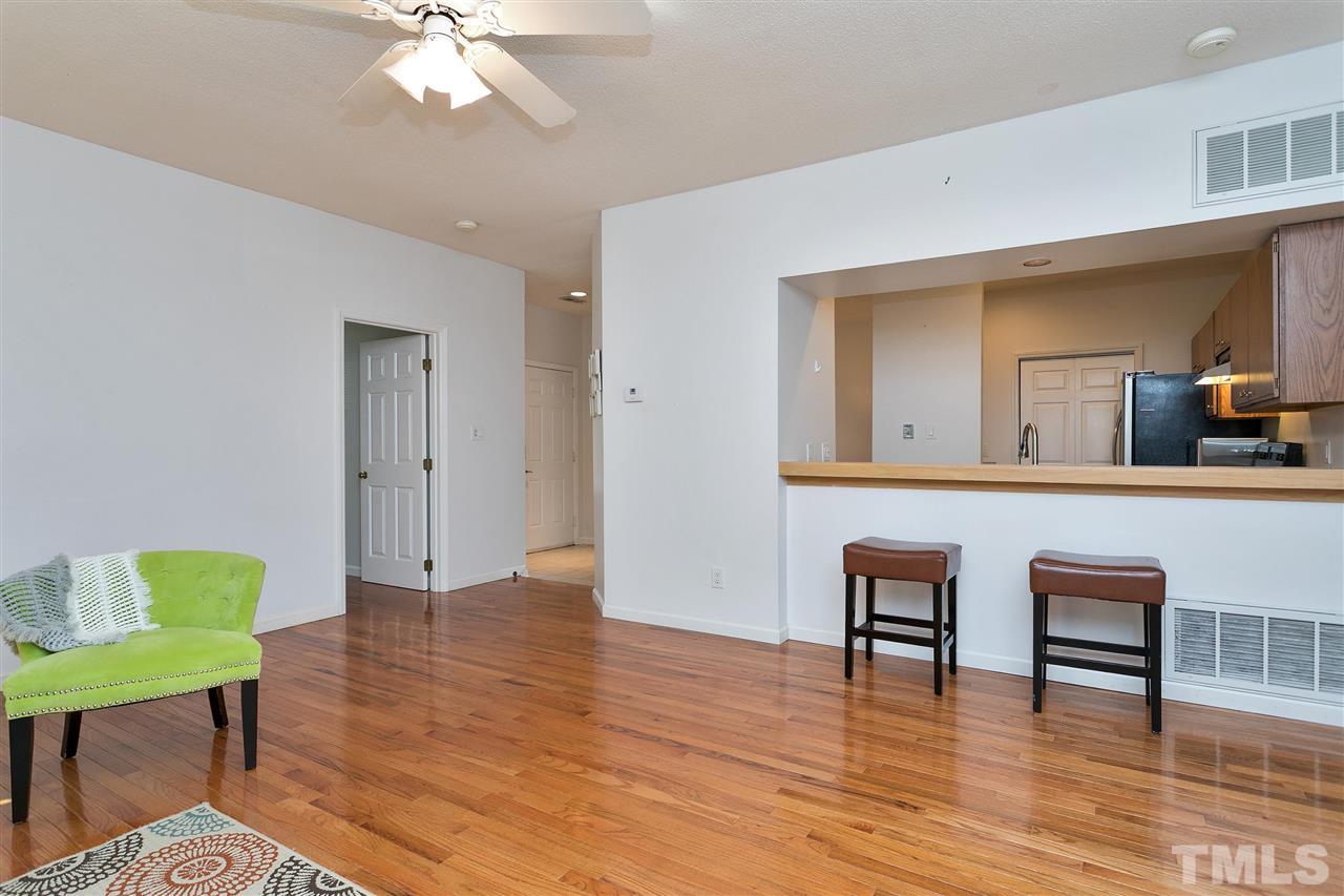 6020 Winterpointe Lane, Unit 101 Raleigh, NC 27606 - Photo 4 of 23