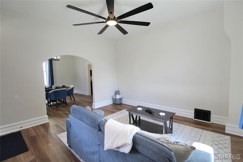 1316 North Church Street Belleville, IL 62221 - Photo 4 of 45