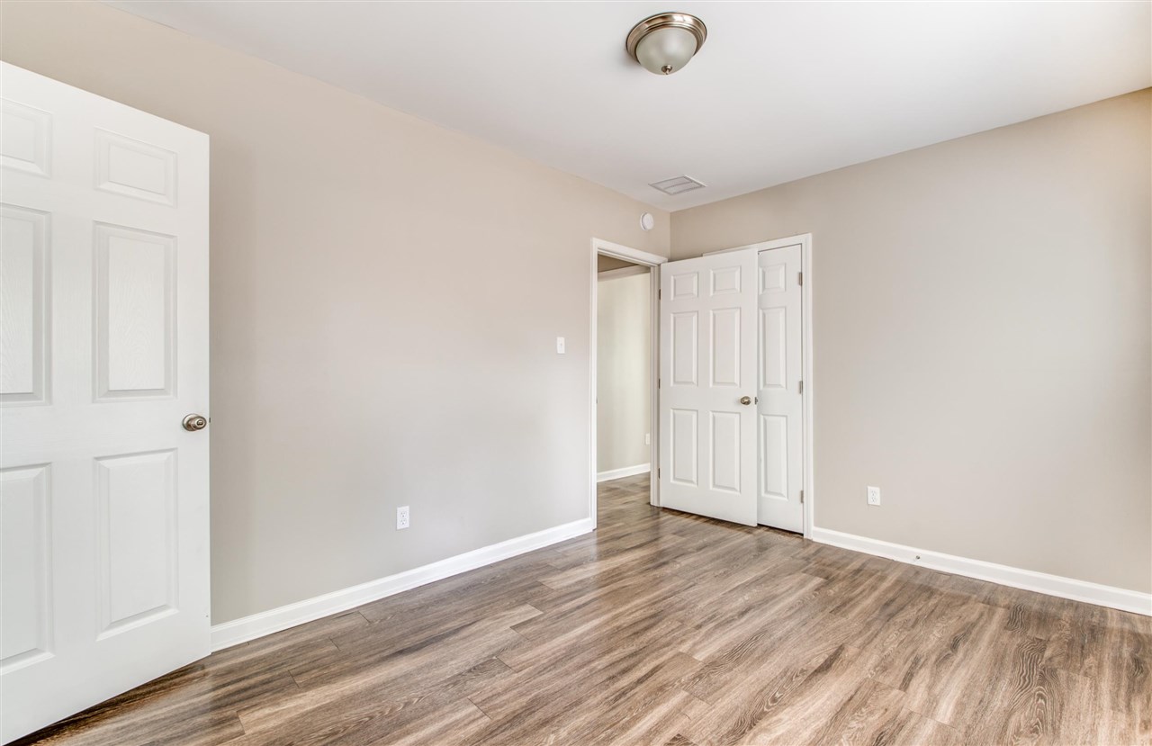 918 Brownlee Road Memphis, TN 38116 - Photo 20 of 25
