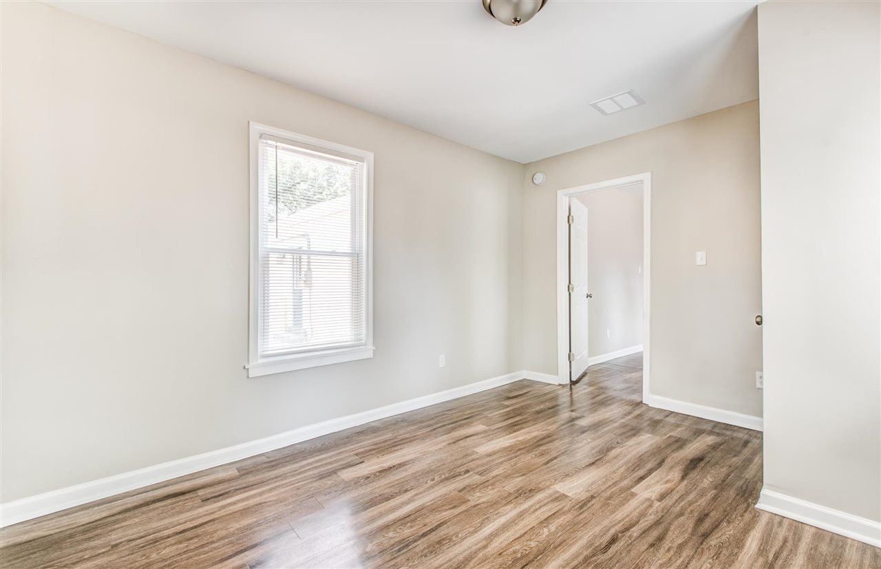 918 Brownlee Road Memphis, TN 38116 - Photo 22 of 25