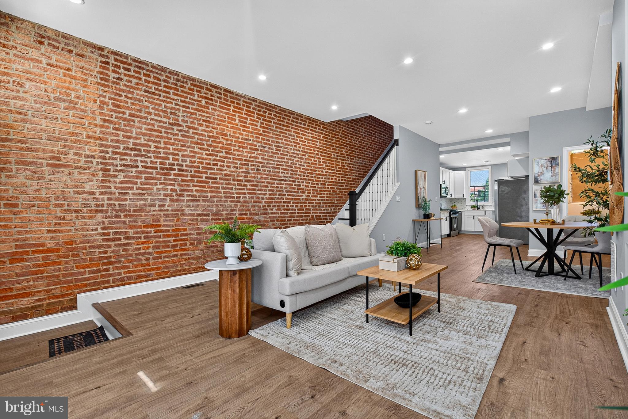 21 North Gilmor Street Baltimore, MD 21223 - Photo 2 of 45