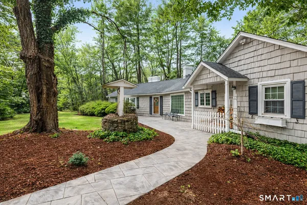 $535,000 | 527 Dublin Road, Southbury, CT 06488