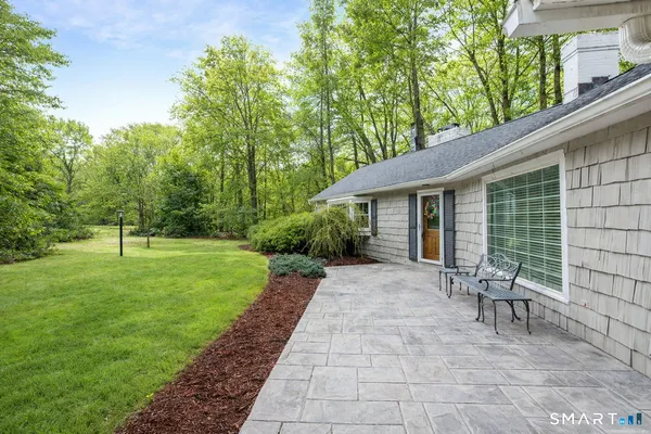 $535,000 | 527 Dublin Road, Southbury, CT 06488