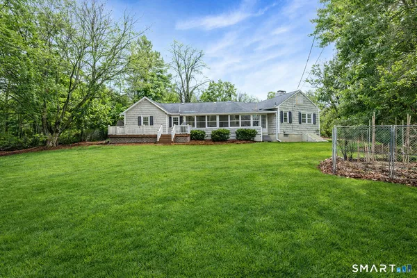 $535,000 | 527 Dublin Road, Southbury, CT 06488