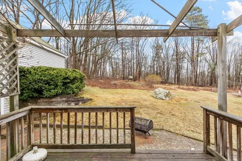 $600,000 | 9 Fairfield Street, Maynard, MA 01754
