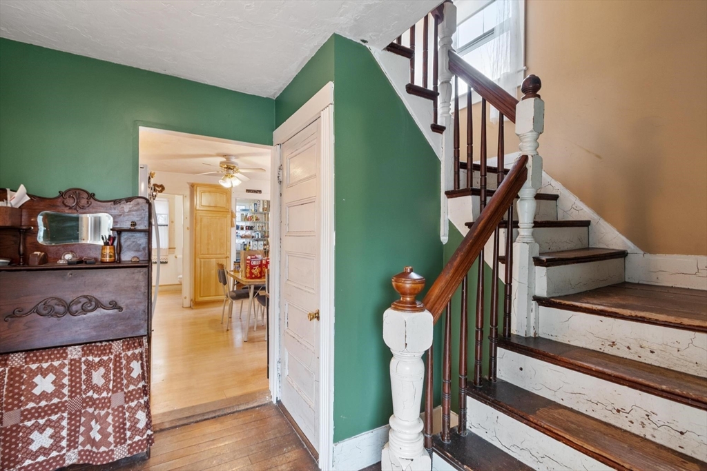 9 Fairfield Street Maynard, MA 01754 - Photo 10 of 24