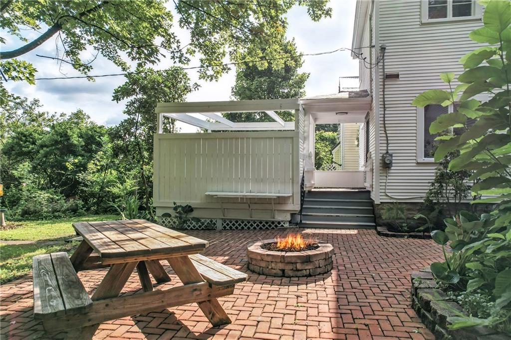 213 East Market Street Mercer, PA 16137 - Photo 6 of 49