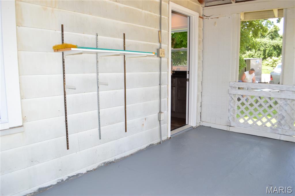 834 Vine Street Festus, MO 63028 - Photo 3 of 20