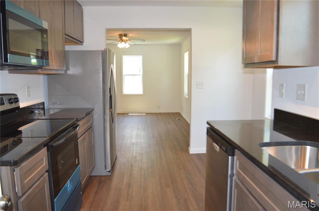 834 Vine Street Festus, MO 63028 - Photo 9 of 20