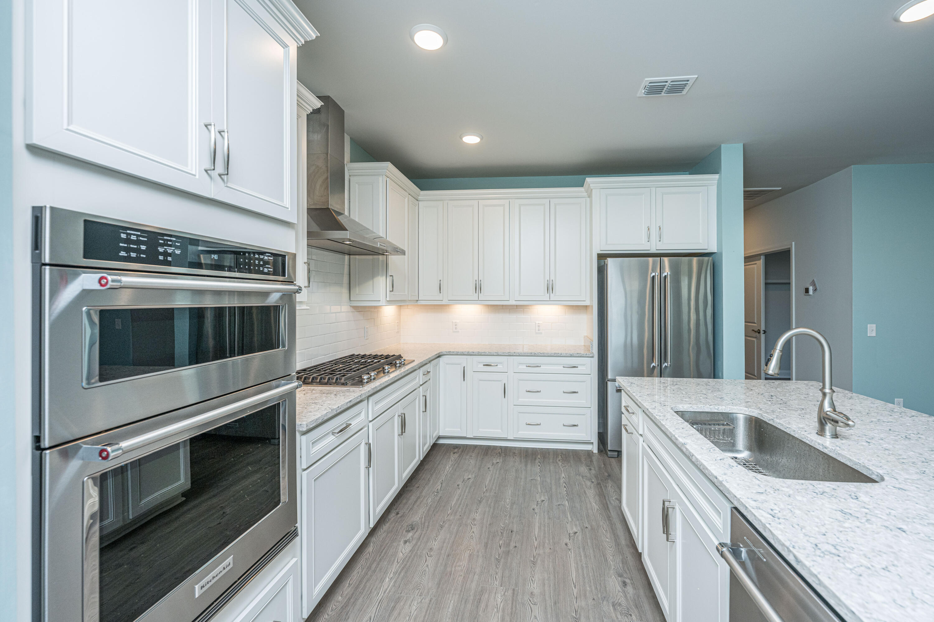 322 Autumn Azalea Way Summerville, SC 29486 - Photo 10 of 69