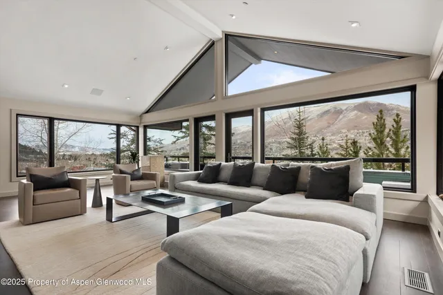 $250,000 | 730 South Galena Street, Aspen, CO 81611