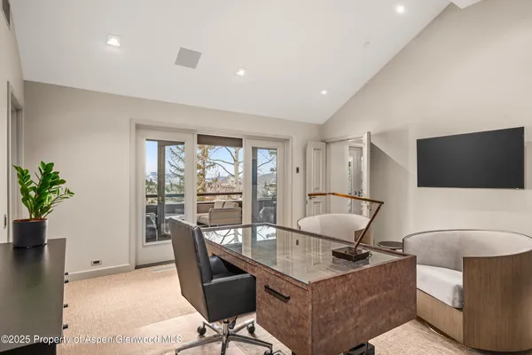 $250,000 | 730 South Galena Street, Aspen, CO 81611