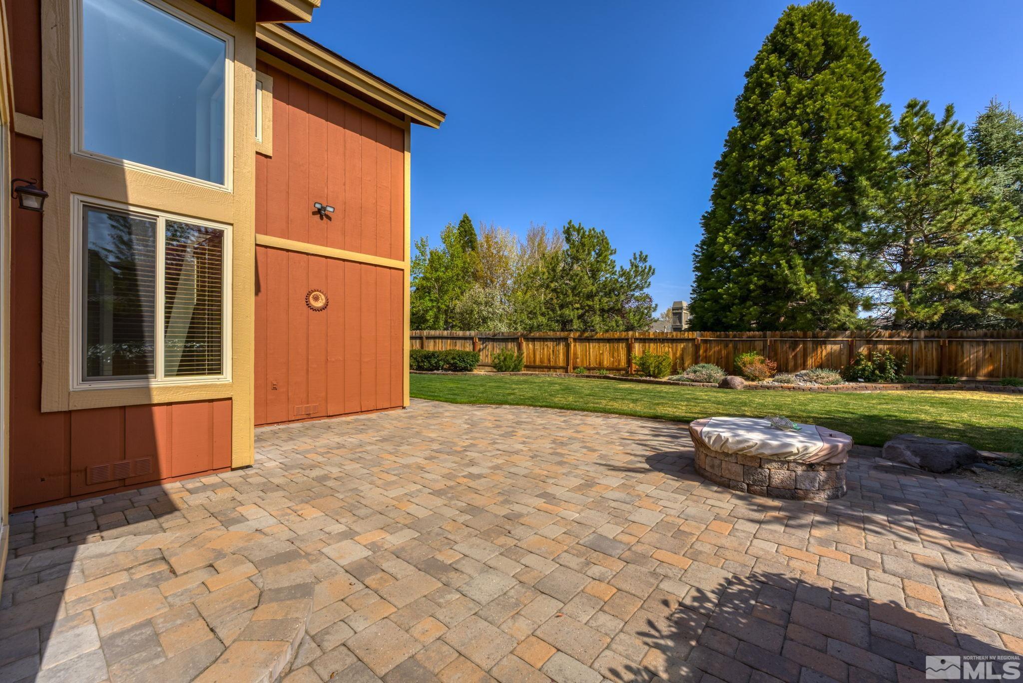 3955 Willowsprings Court Reno, NV 89519 - Photo 4 of 16 Photo 4