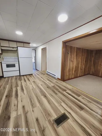 $145,000 | 110 Kitty Lane, Interlachen, FL 32148