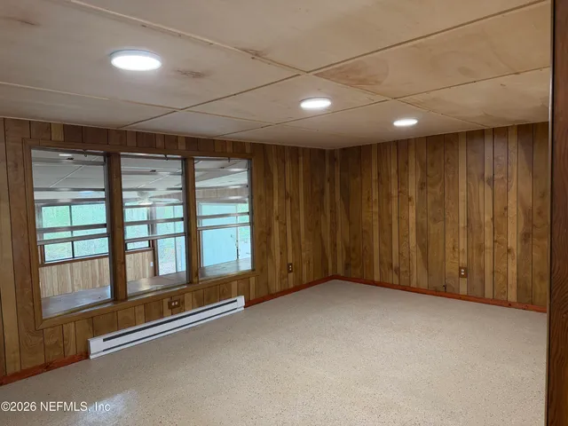 $145,000 | 110 Kitty Lane, Interlachen, FL 32148