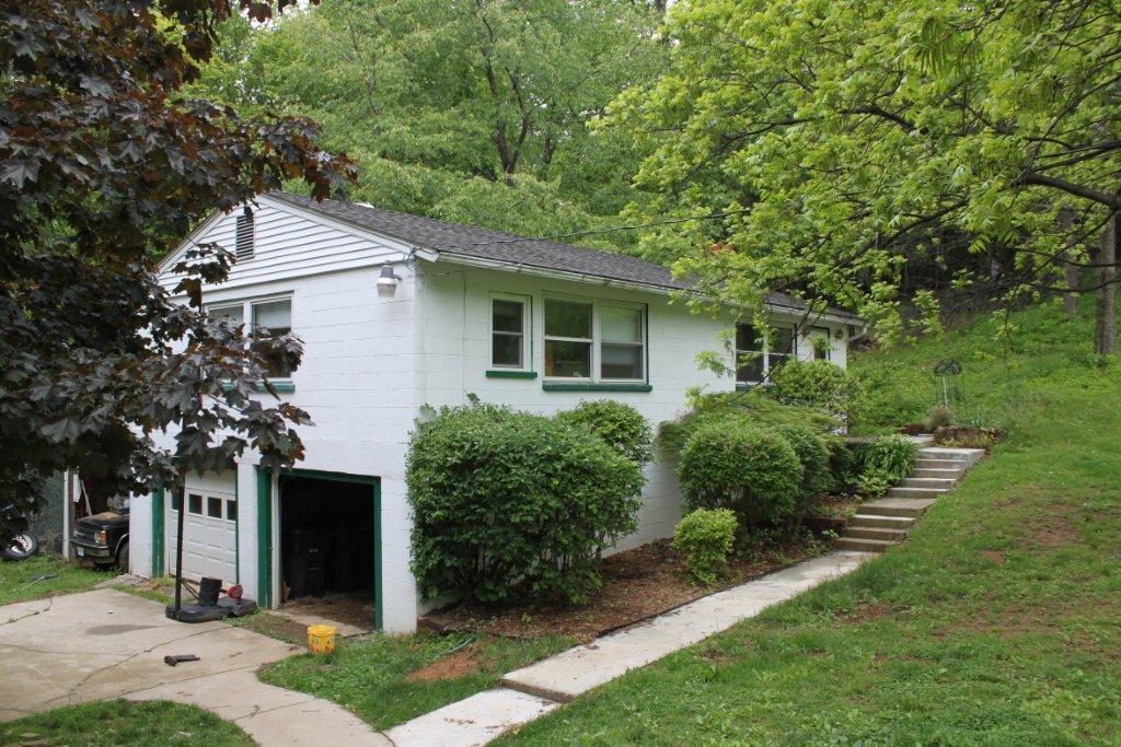 6675 Mt Chestnut Road Roanoke, VA 24018 - Photo 11 of 34 10