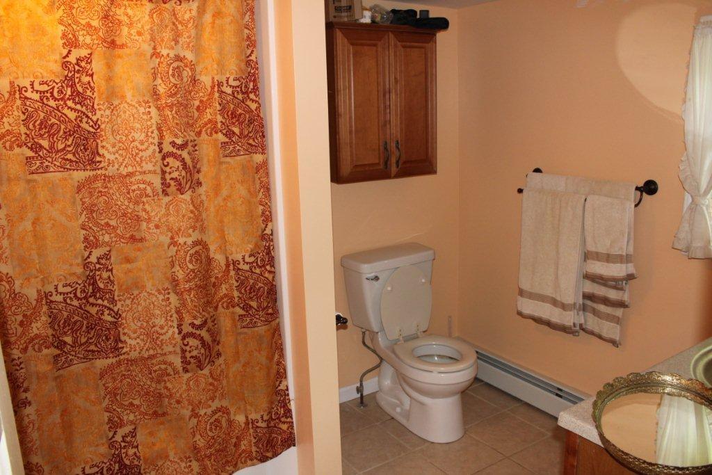 6675 Mt Chestnut Road Roanoke, VA 24018 - Photo 23 of 34 22