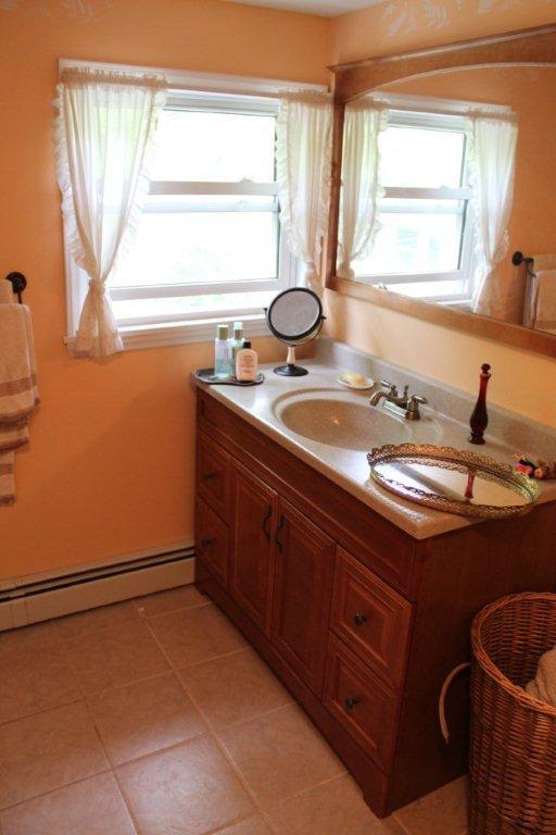 6675 Mt Chestnut Road Roanoke, VA 24018 - Photo 24 of 34 23