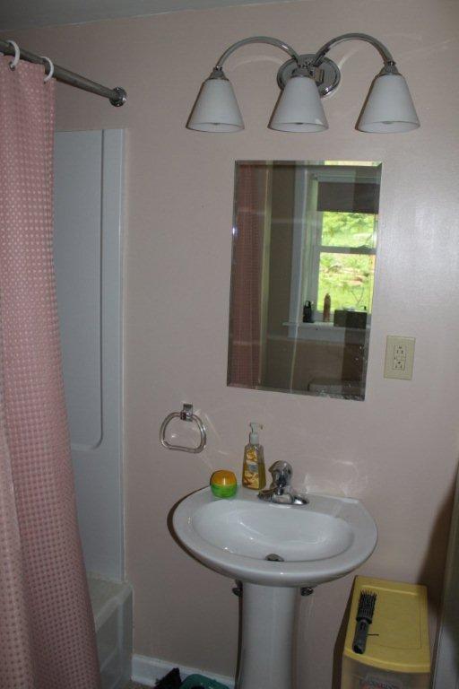 6675 Mt Chestnut Road Roanoke, VA 24018 - Photo 34 of 34 Apt 4