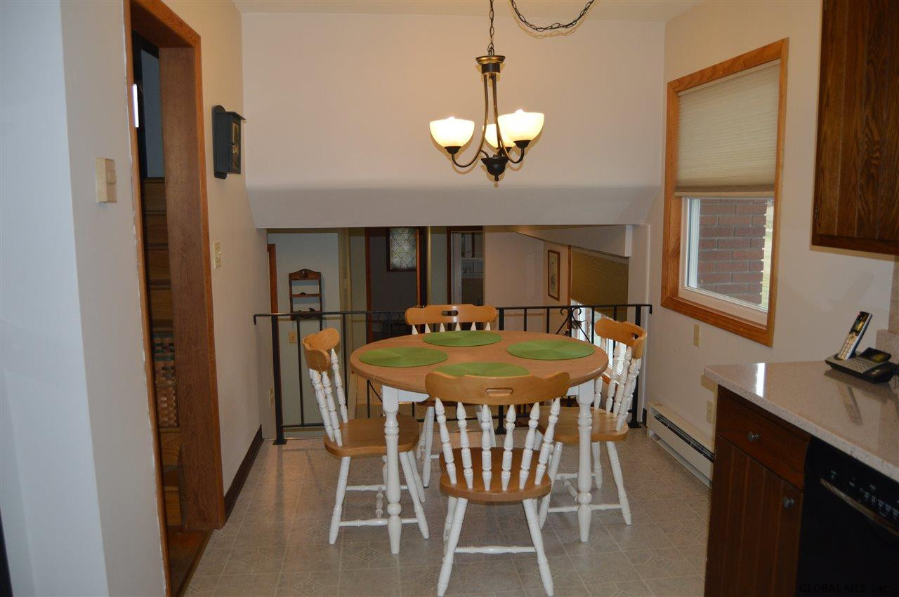 220 Jericho Road Bethlehem, NY 12158 - Photo 8 of 25 Photo 8