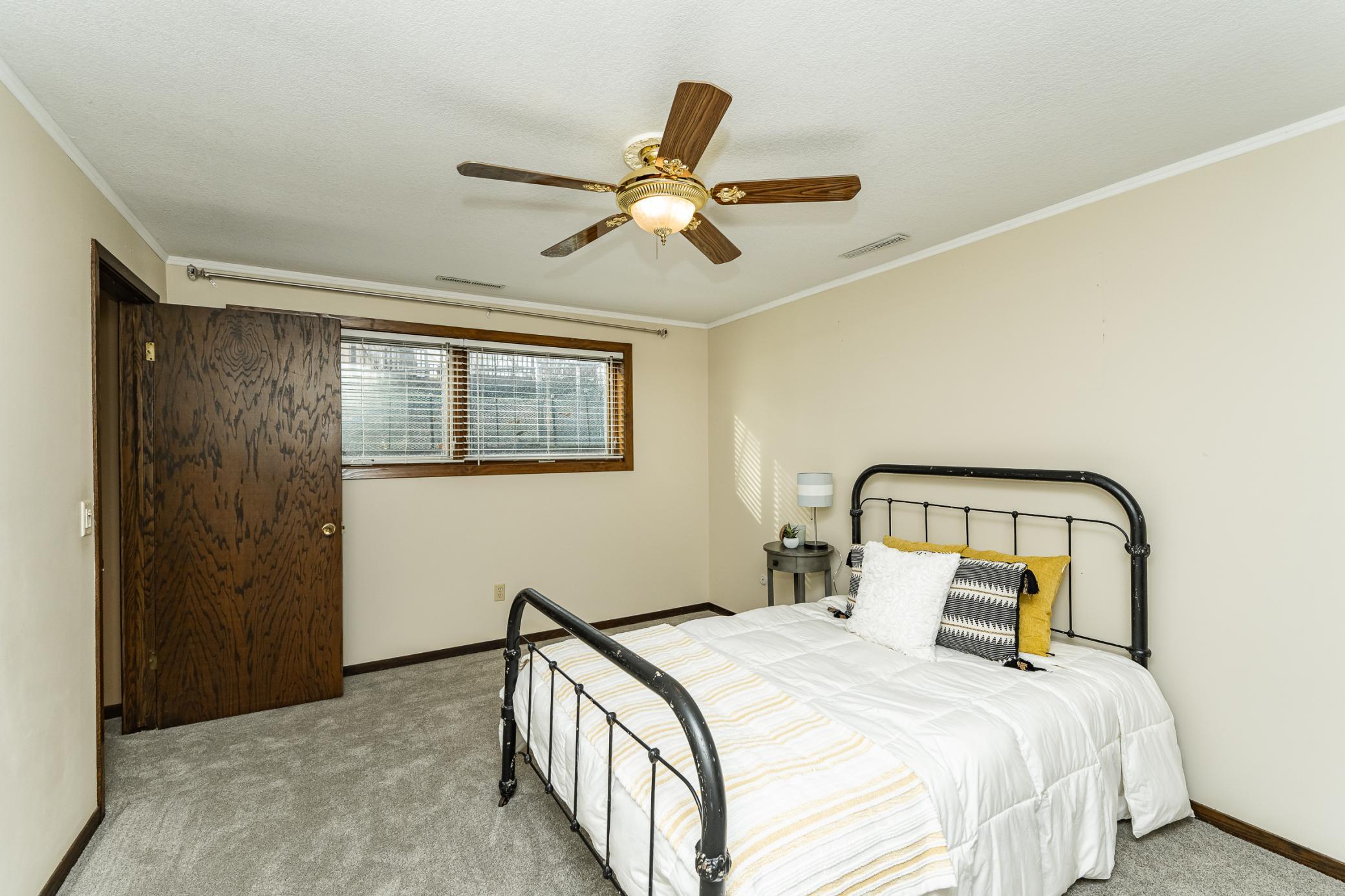 958 28th Street Northwest Rochester, MN 55901 - Photo 18 of 28