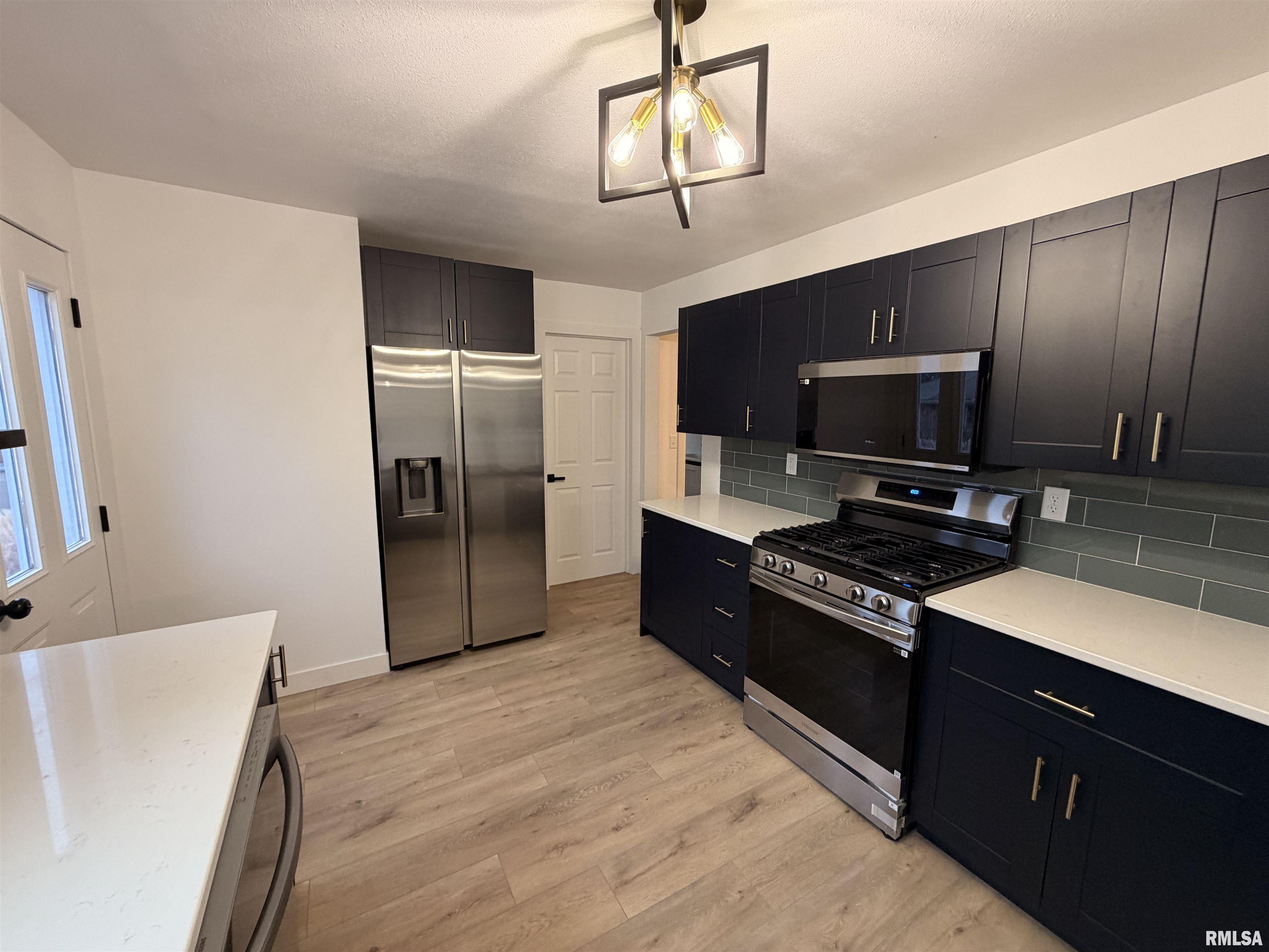 5110 North Sheridan Road Peoria, IL 61614 - Photo 14 of 52