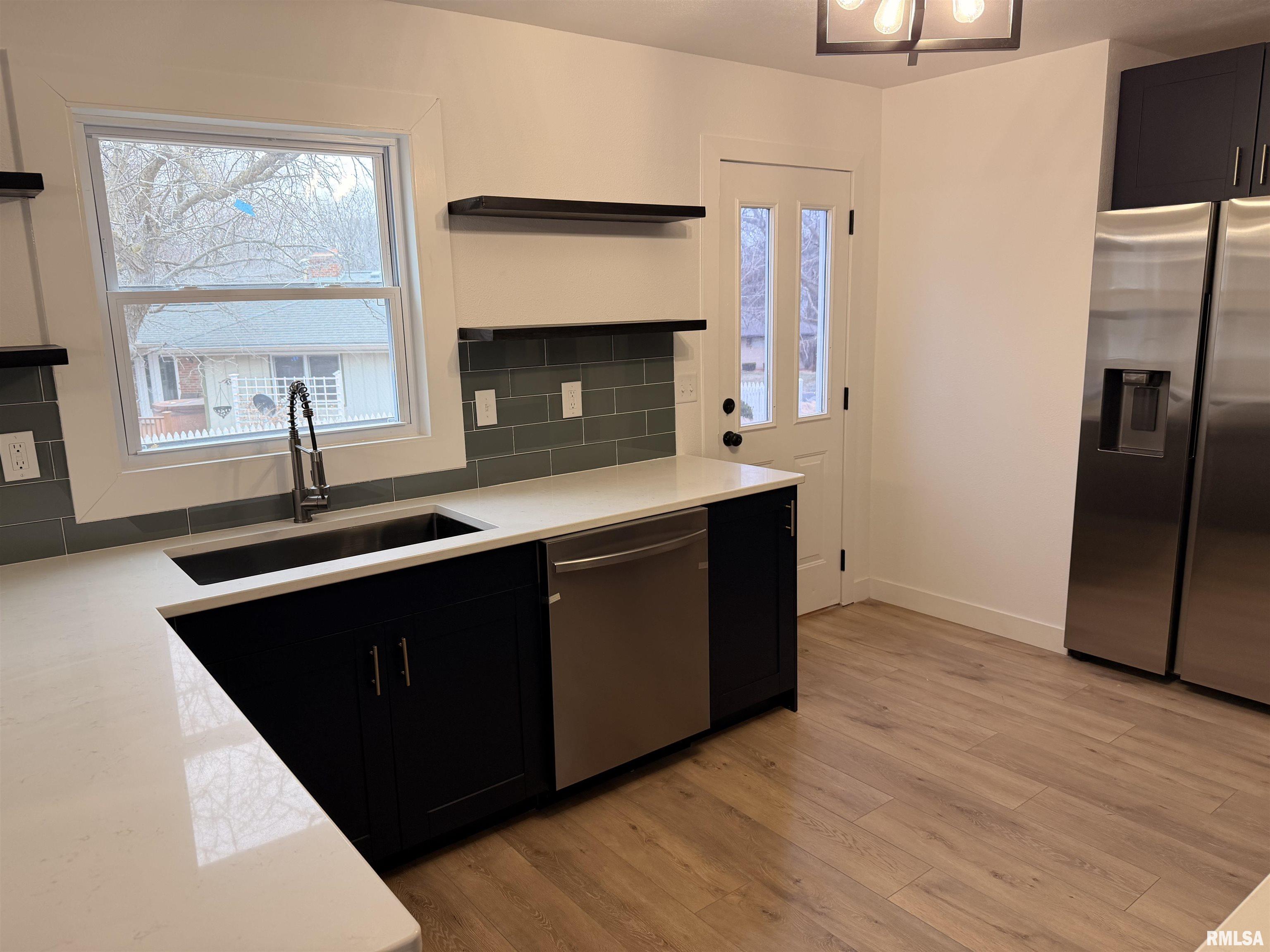 5110 North Sheridan Road Peoria, IL 61614 - Photo 17 of 52