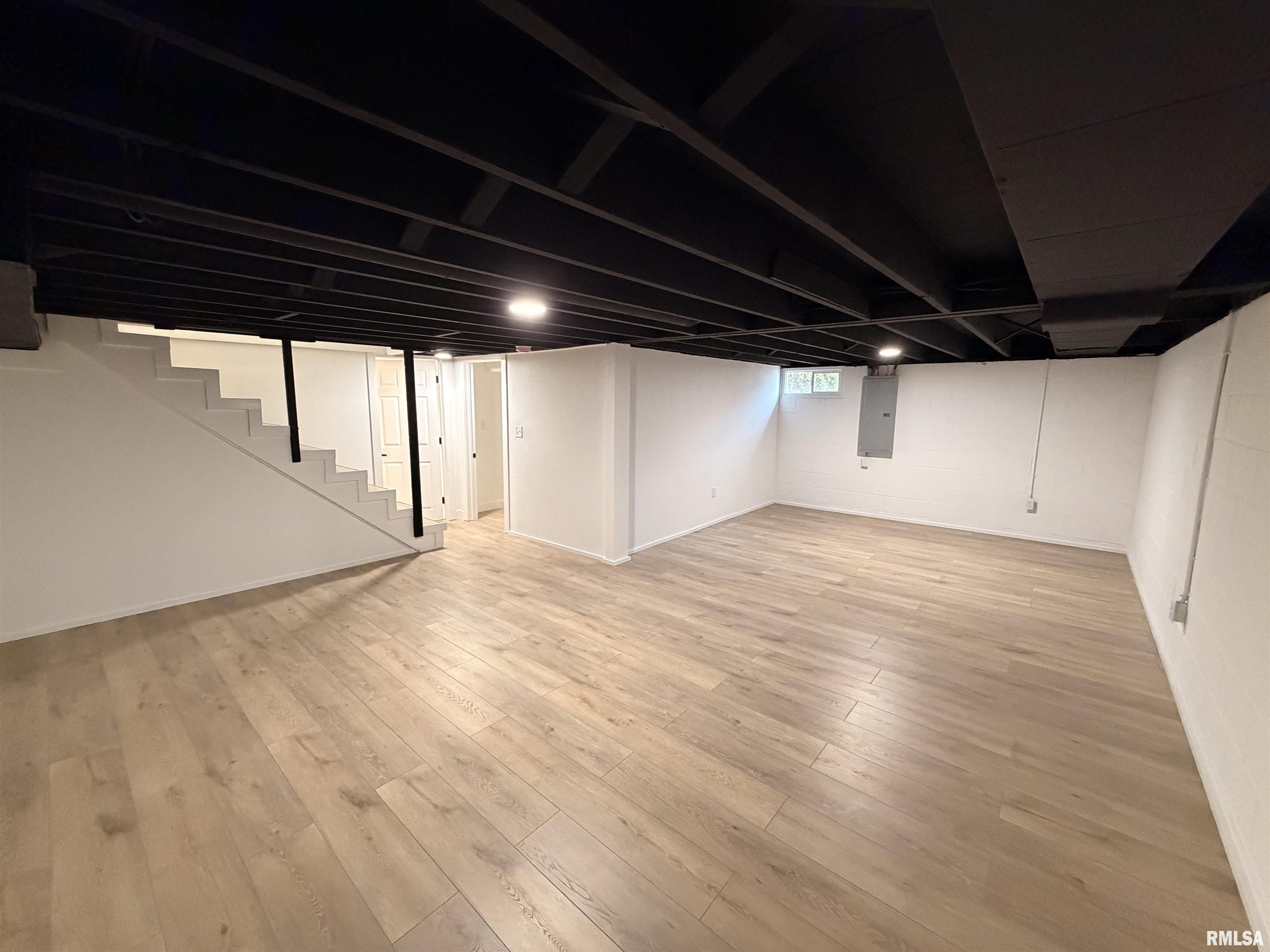 5110 North Sheridan Road Peoria, IL 61614 - Photo 33 of 52