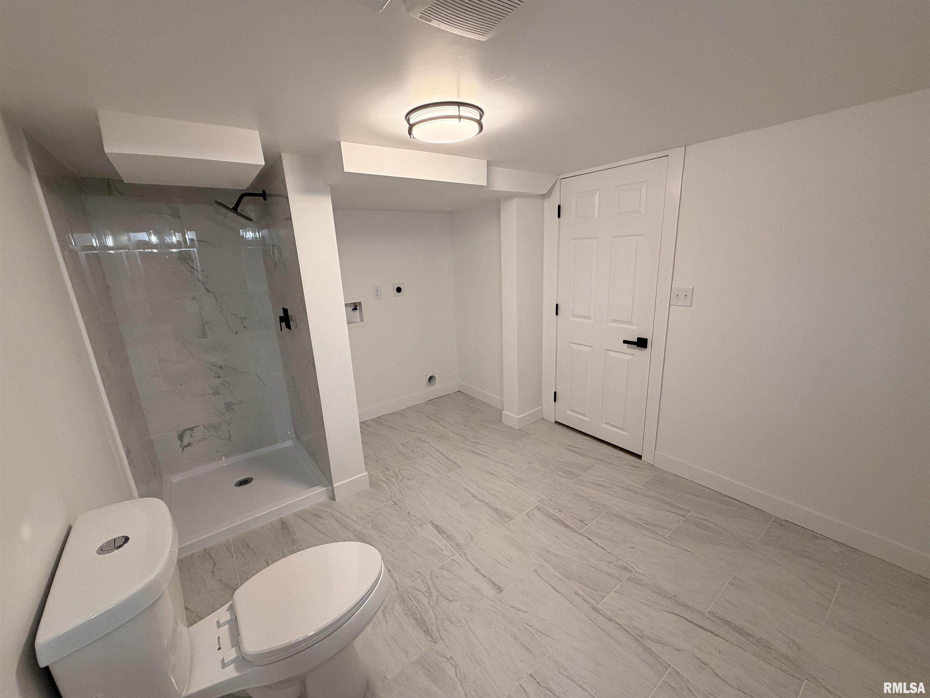 5110 North Sheridan Road Peoria, IL 61614 - Photo 35 of 52