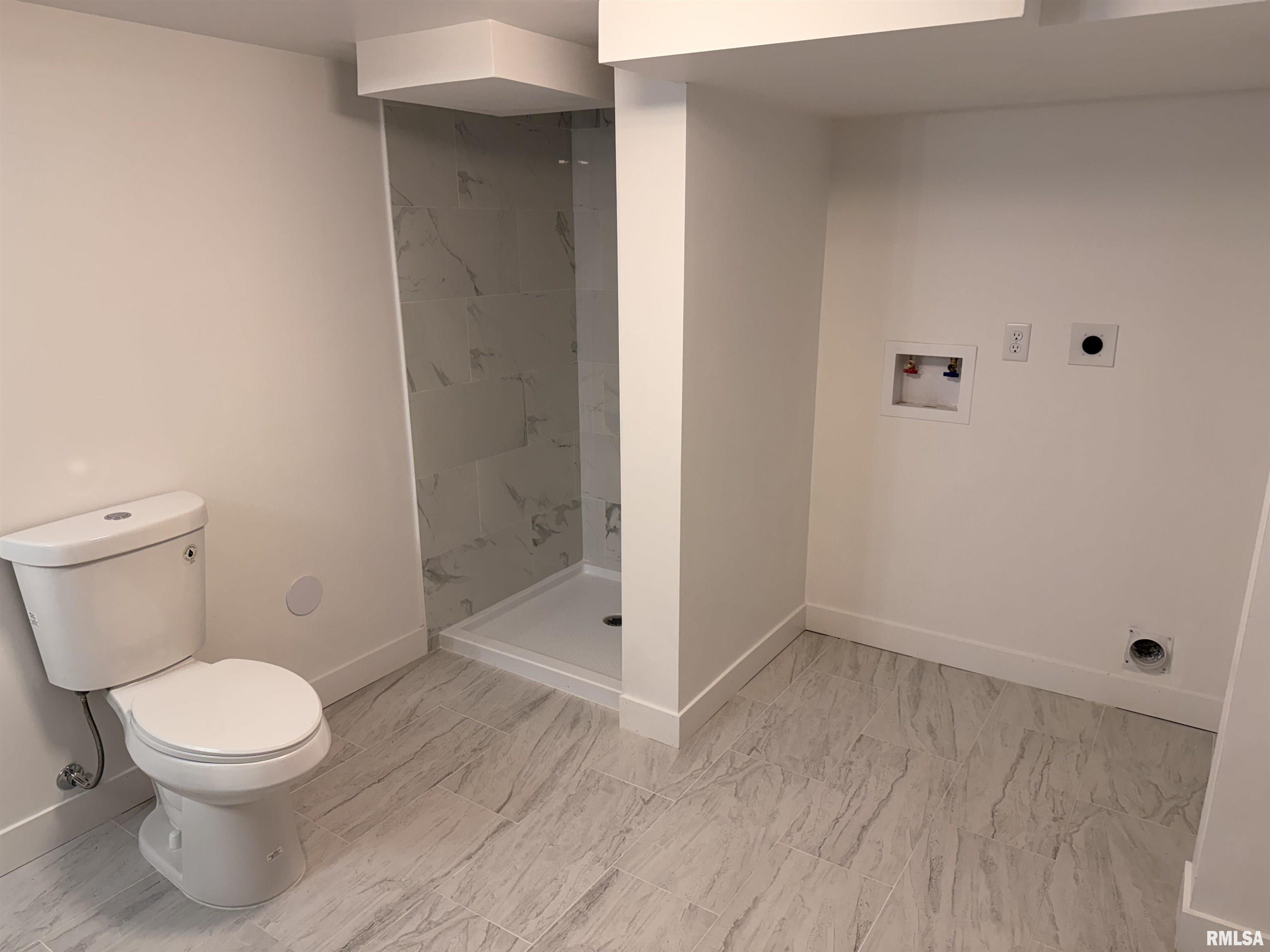 5110 North Sheridan Road Peoria, IL 61614 - Photo 38 of 52