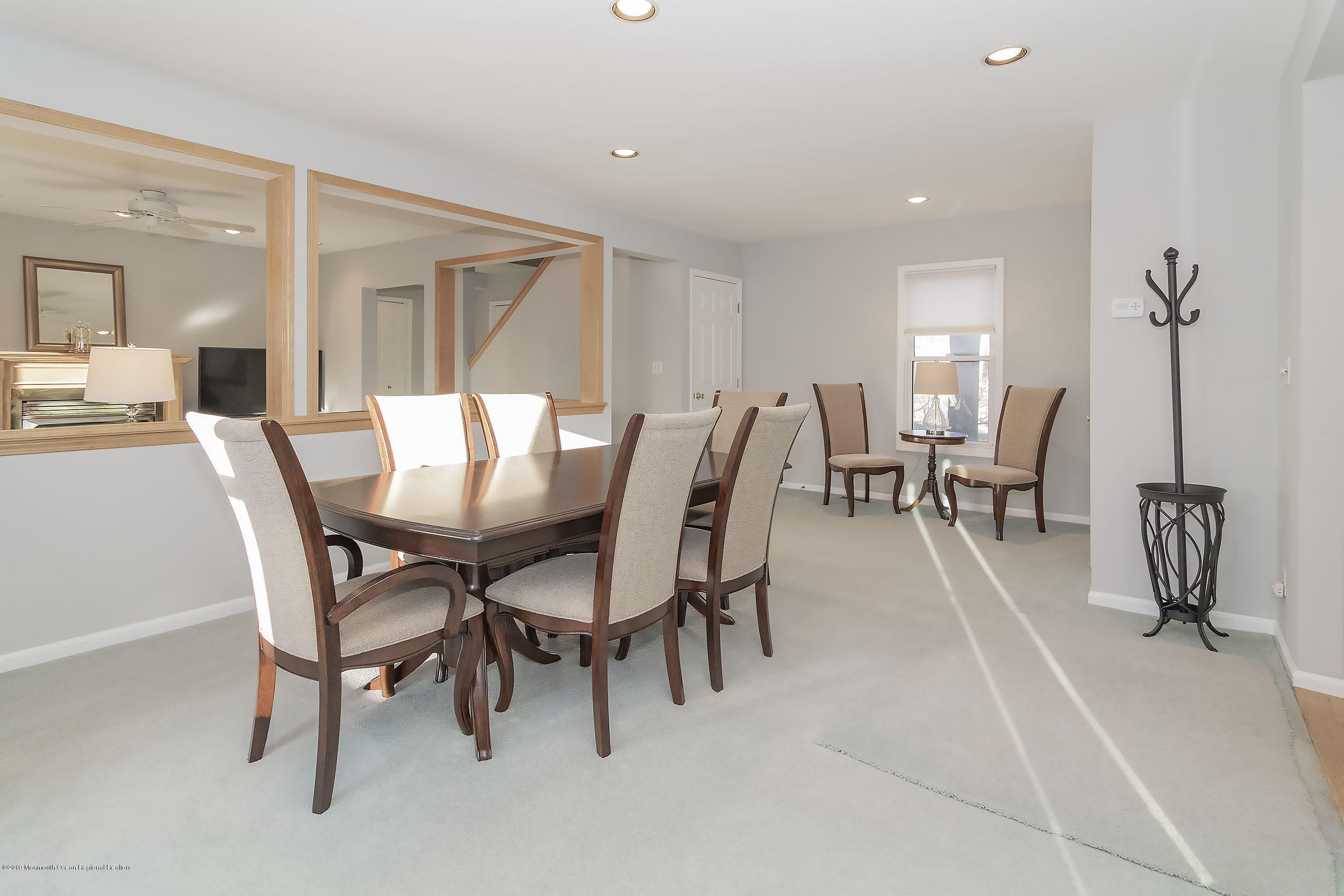 451 Stagecoach Road Clarksburg, NJ 08510 - Photo 12 of 26 dining2