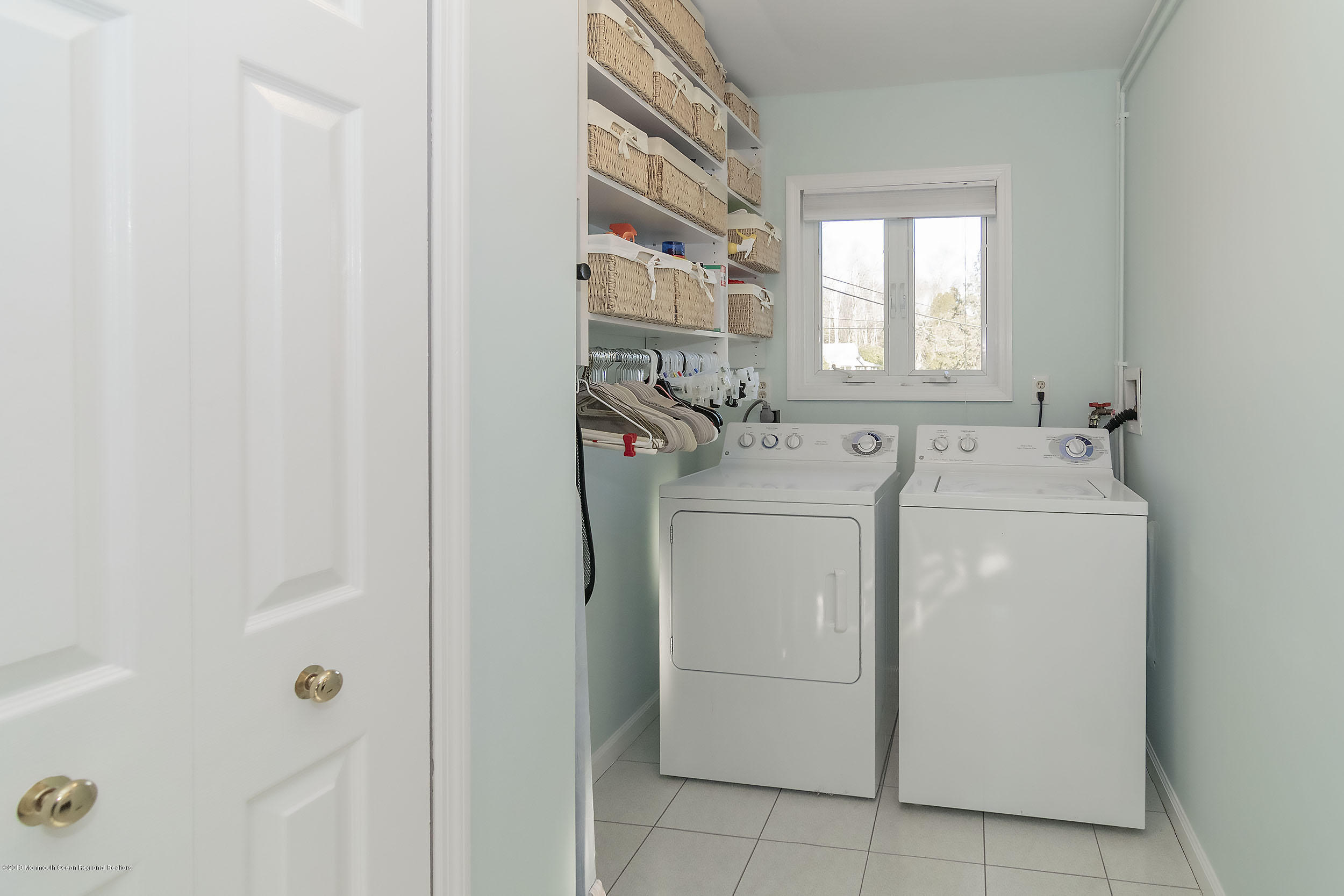 451 Stagecoach Road Clarksburg, NJ 08510 - Photo 20 of 26 laundry1