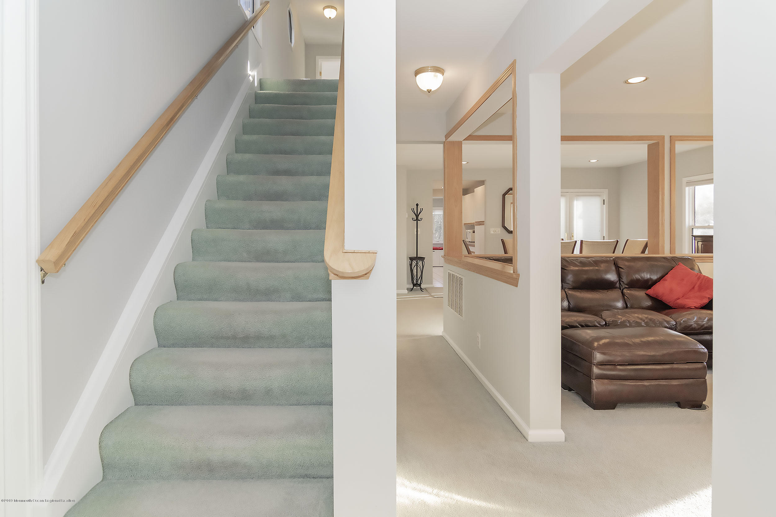 451 Stagecoach Road Clarksburg, NJ 08510 - Photo 21 of 26 foyer1 (1)