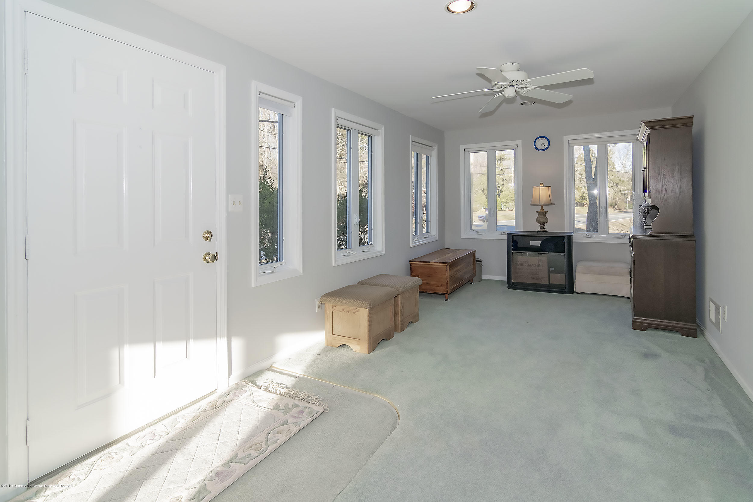451 Stagecoach Road Clarksburg, NJ 08510 - Photo 10 of 26 sunroom3
