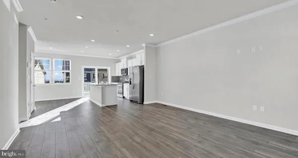 $3,295 | 5044 Silver Oak Drive, Baltimore, MD 21237