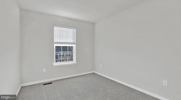 $3,295 | 5044 Silver Oak Drive, Baltimore, MD 21237