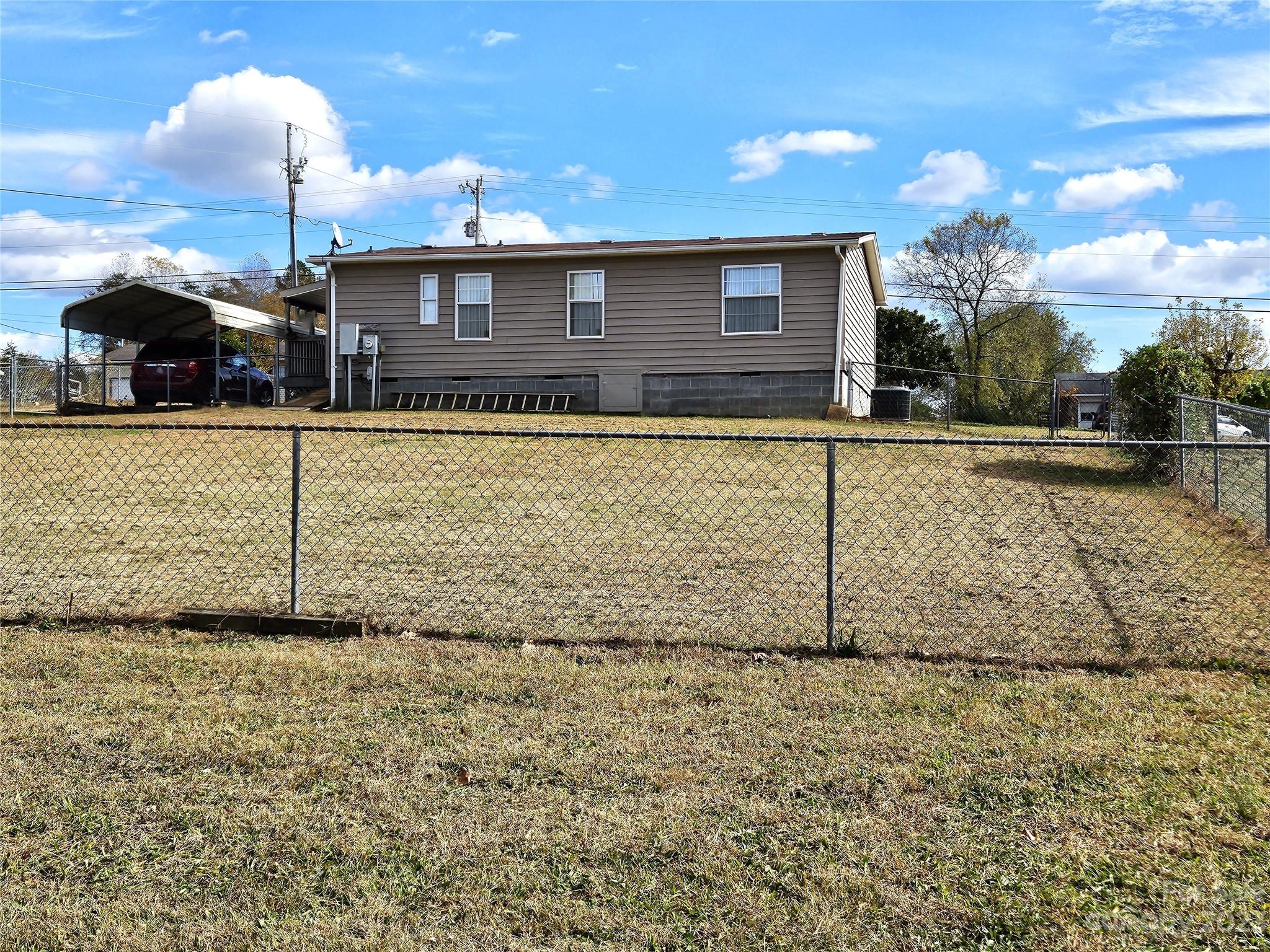 2955 Piney Road Morganton, NC 28655 - Photo 40 of 43 a view of a terrace