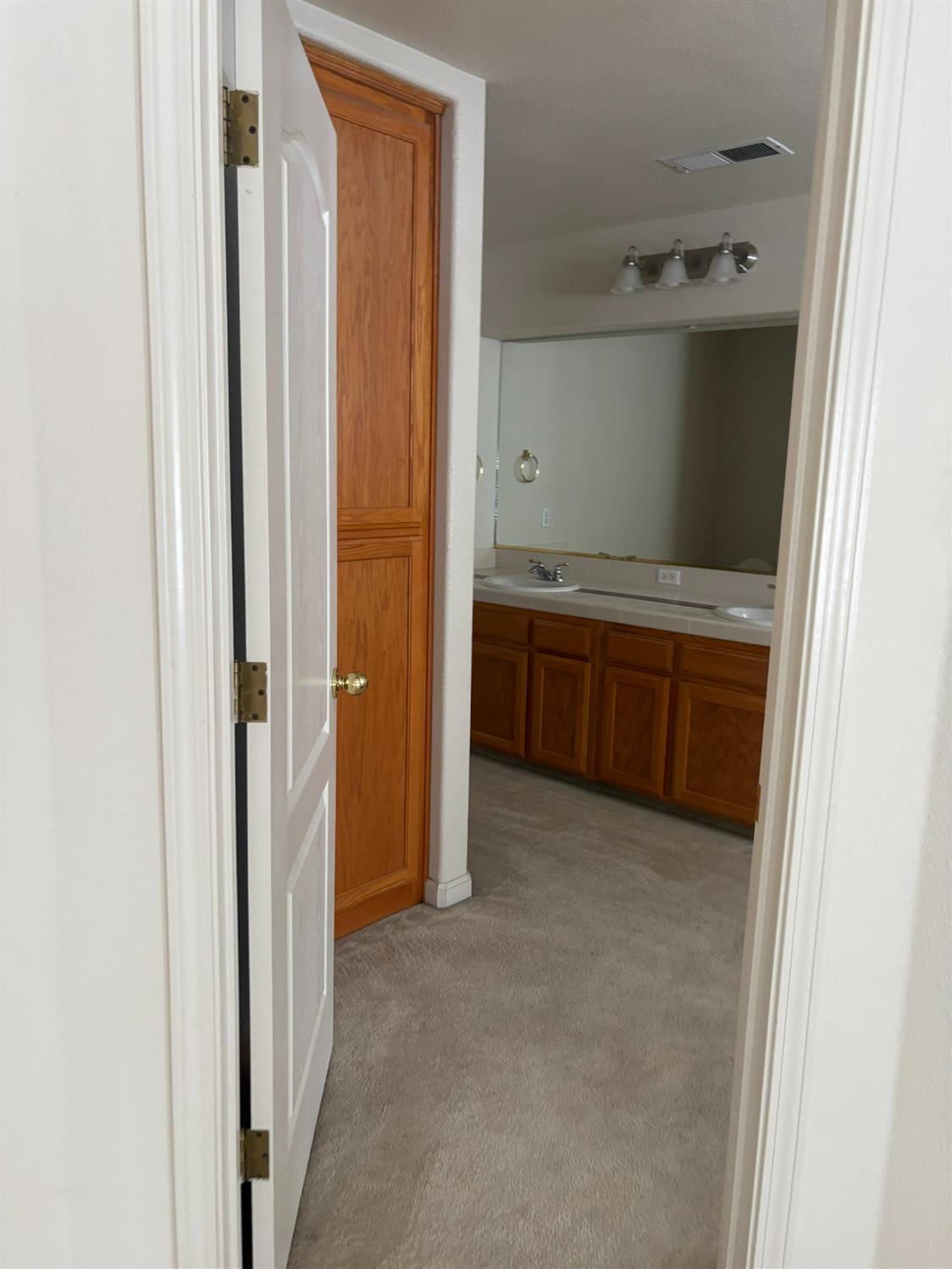 8002 North 5th Street Fresno, CA 93720 - Photo 31 of 35