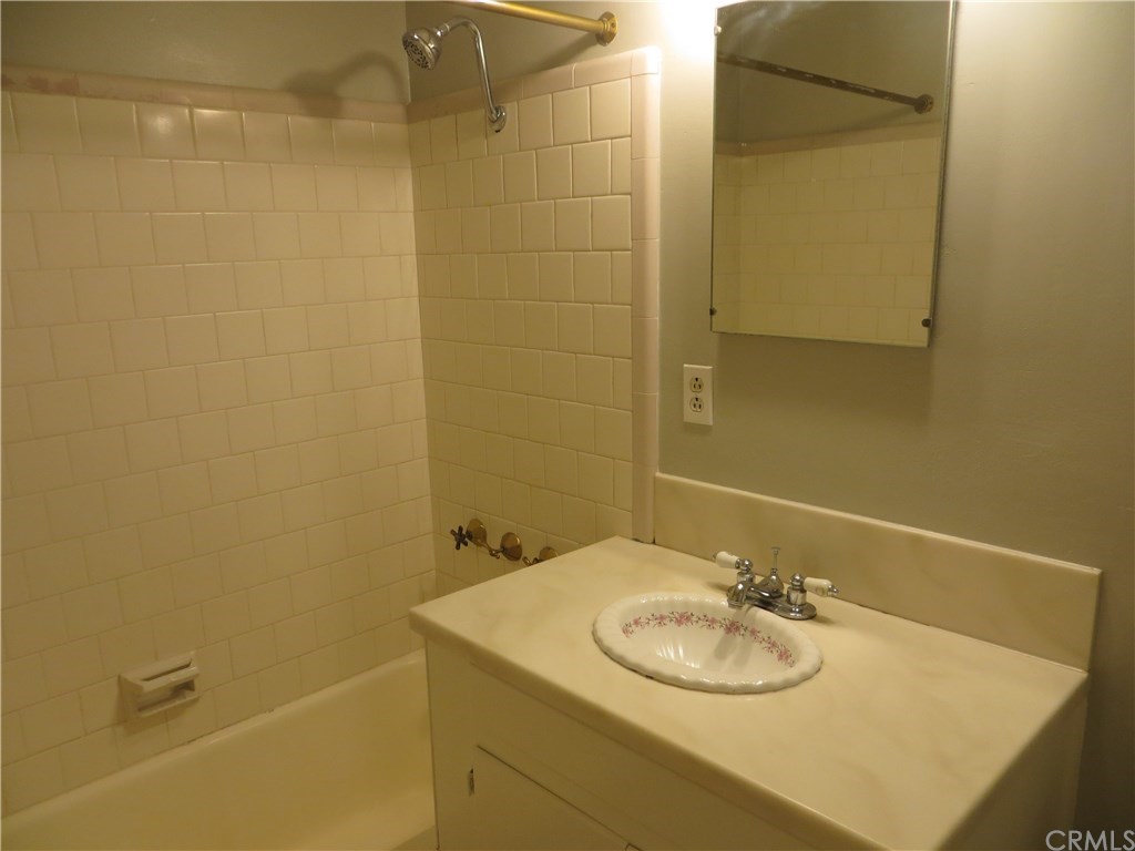 245 Longley Way Arcadia, CA 91007 - Photo 33 of 60