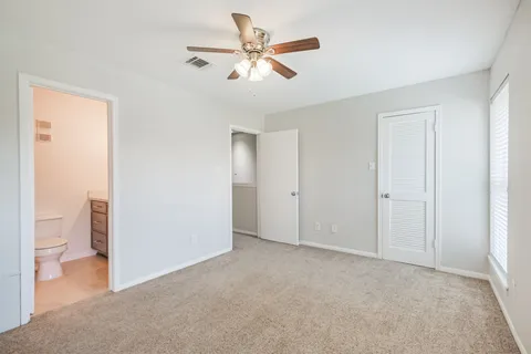 $229,000 | 2507 Bering Drive, Unit 9, Houston, TX 77057