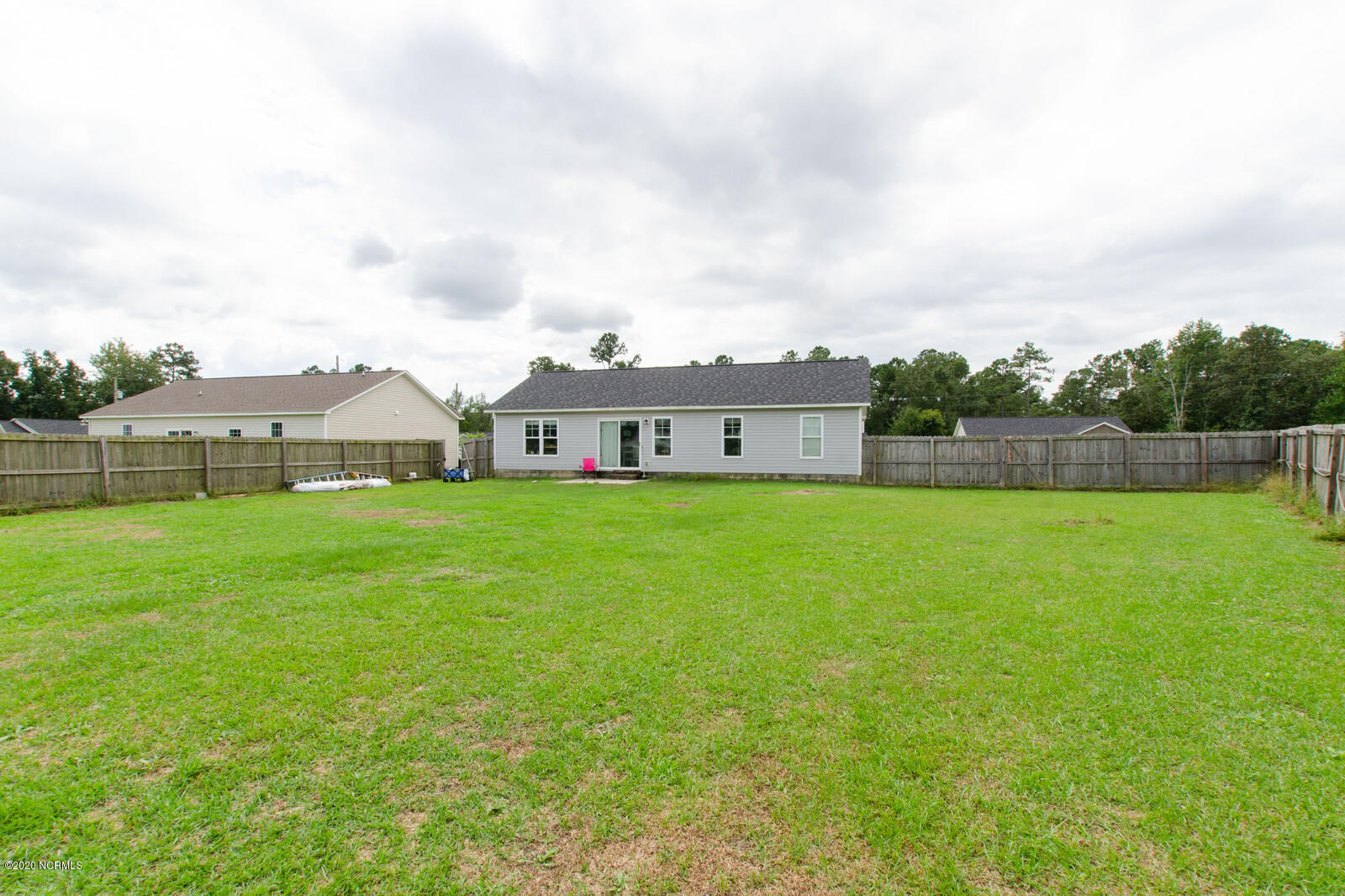 301 South Windy Ridge Road Hubert, NC 28539 - Photo 33 of 36 Yard
