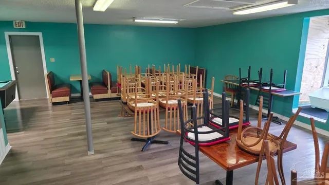 $660,000 | 7700 West Fairfield Drive, Pensacola, FL 32506