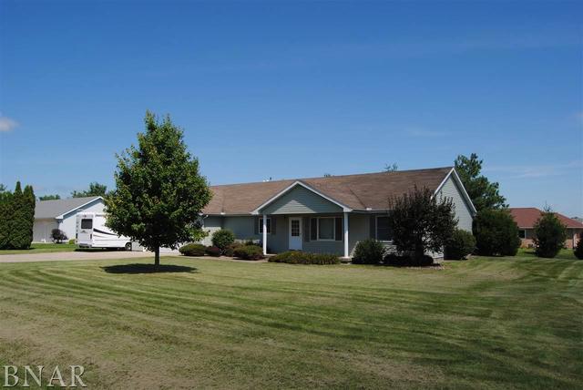 9683 Clintonia Road Clinton, IL 61727 - Photo 2 of 4