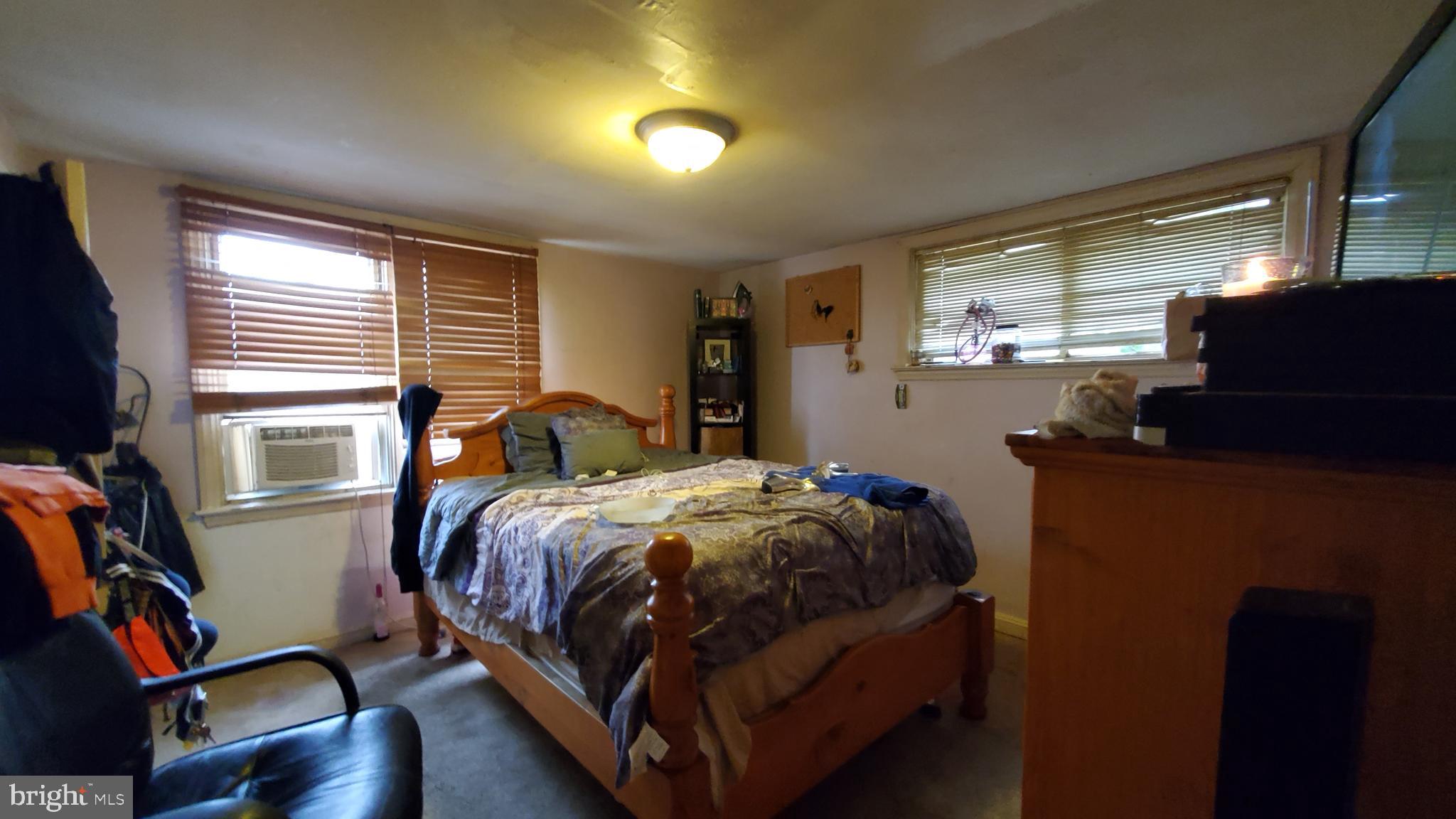 101 Spring Valley Road Darby, PA 19023 - Photo 9 of 21
