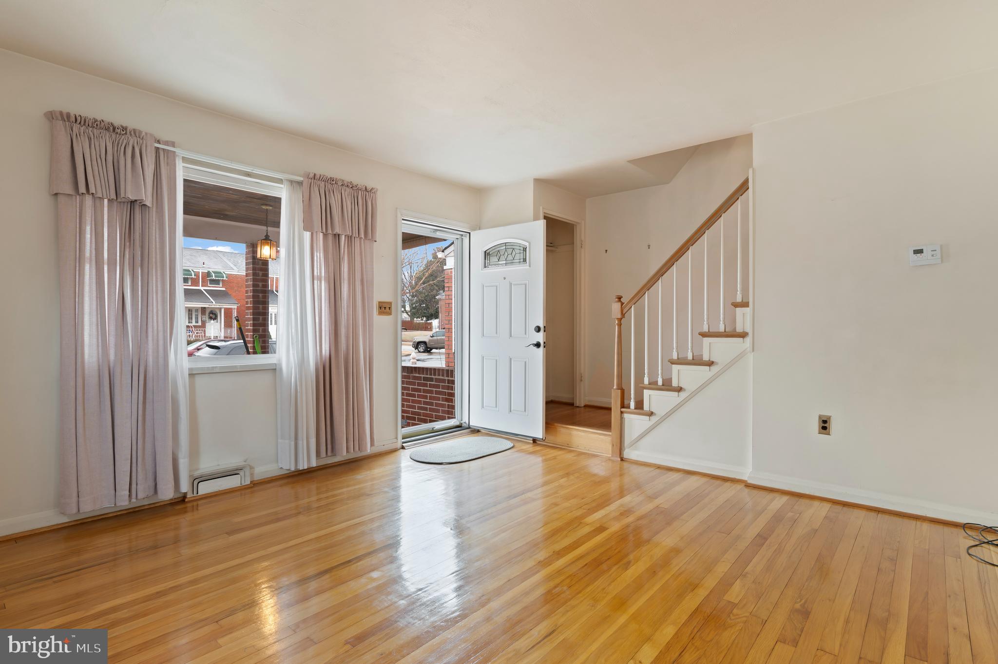 2722 Kirkleigh Road Baltimore, MD 21222 - Photo 7 of 34